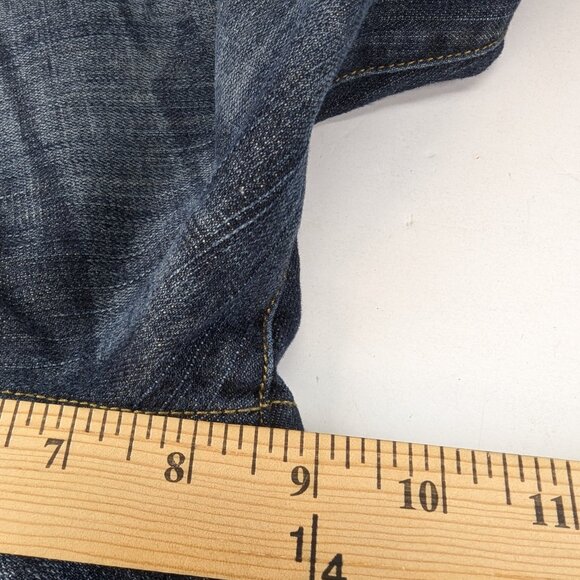 Maurice Taylor Boot Dark Wash Junior's Jeans Light Distress Size 1/2 Short - Picture 8 of 11